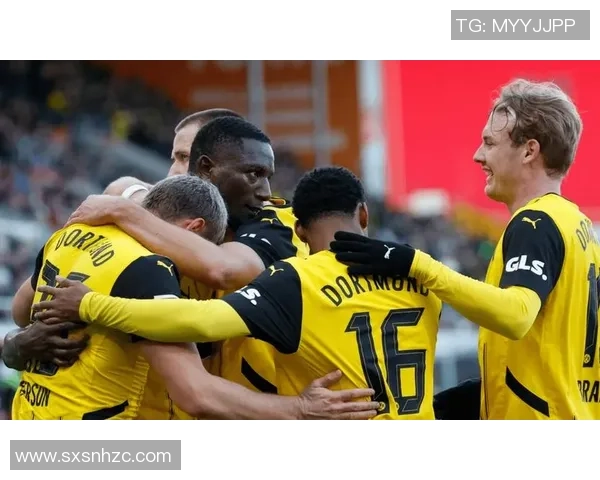 杜兰维尔或将在冬季转会窗口租借离开多特蒙德寻求新机会 杜兰维尔或将在冬季转会窗口租借离开多特蒙德寻求新机会